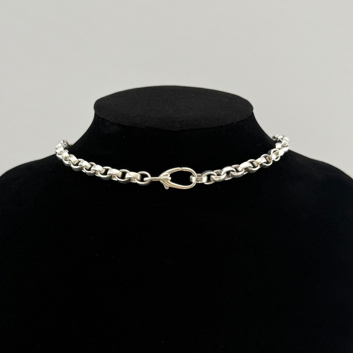 The Aquanaut's Amulet Choker