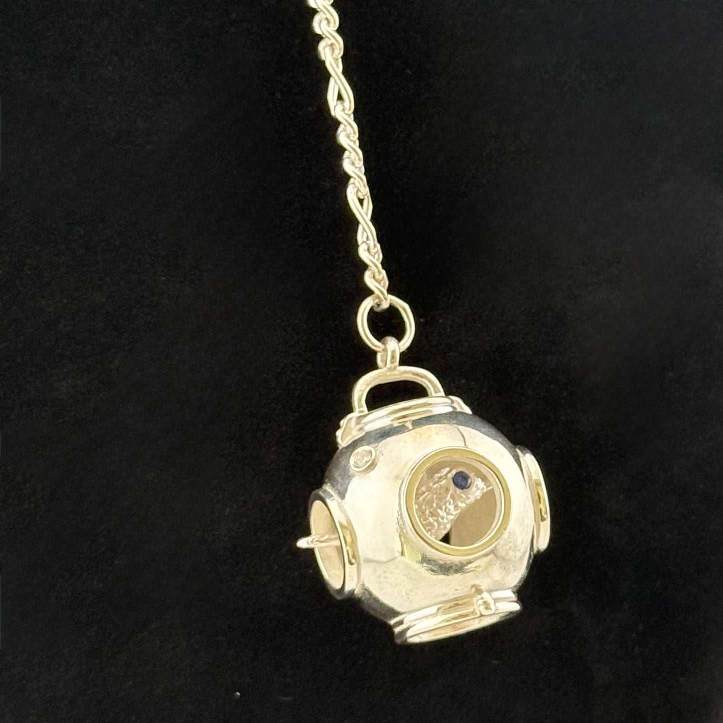 The Aquanaut's Amulet